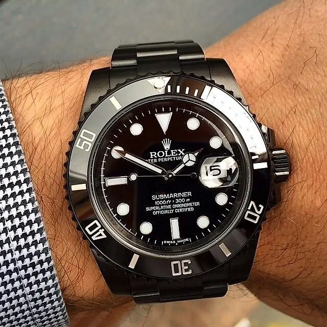 custom black DLC coated Rolex Submariner Date watch_3.webp
