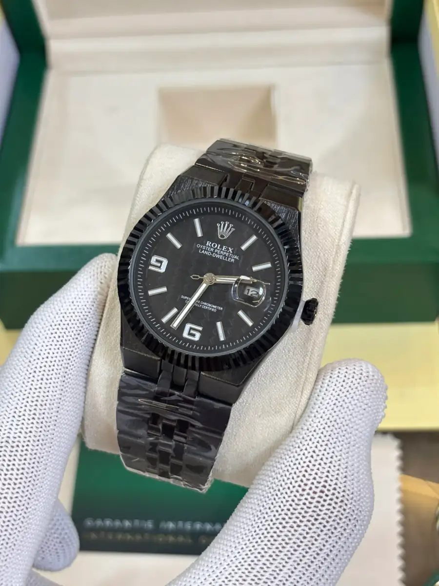 Rolex Oyster Perpetual Land-Dweller All black_3.webp