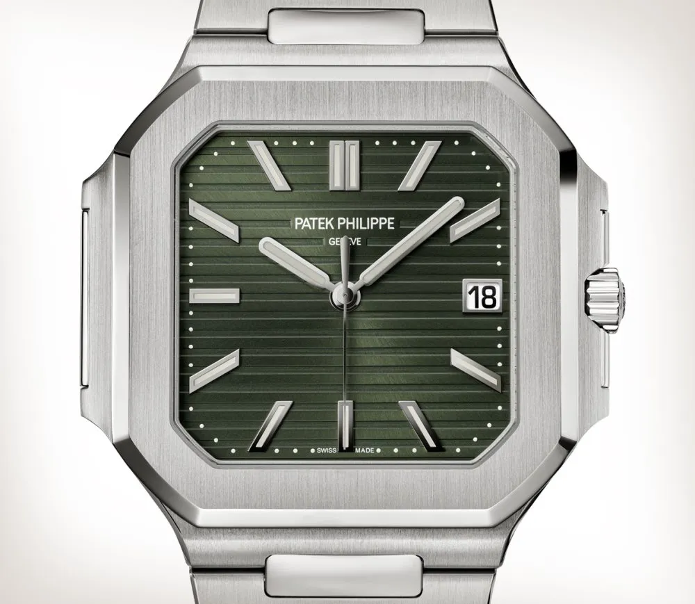 Patek Philippe Cubitus, featuring an olive green dial and a stainless steel case and bracelet (3).webp