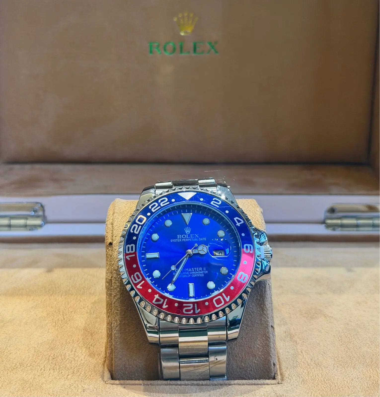 Rolex GMT-Master II Pepsi watch in 18k white gold with a blue dial and a red and blue Cerachrom bezel insert_1.webp