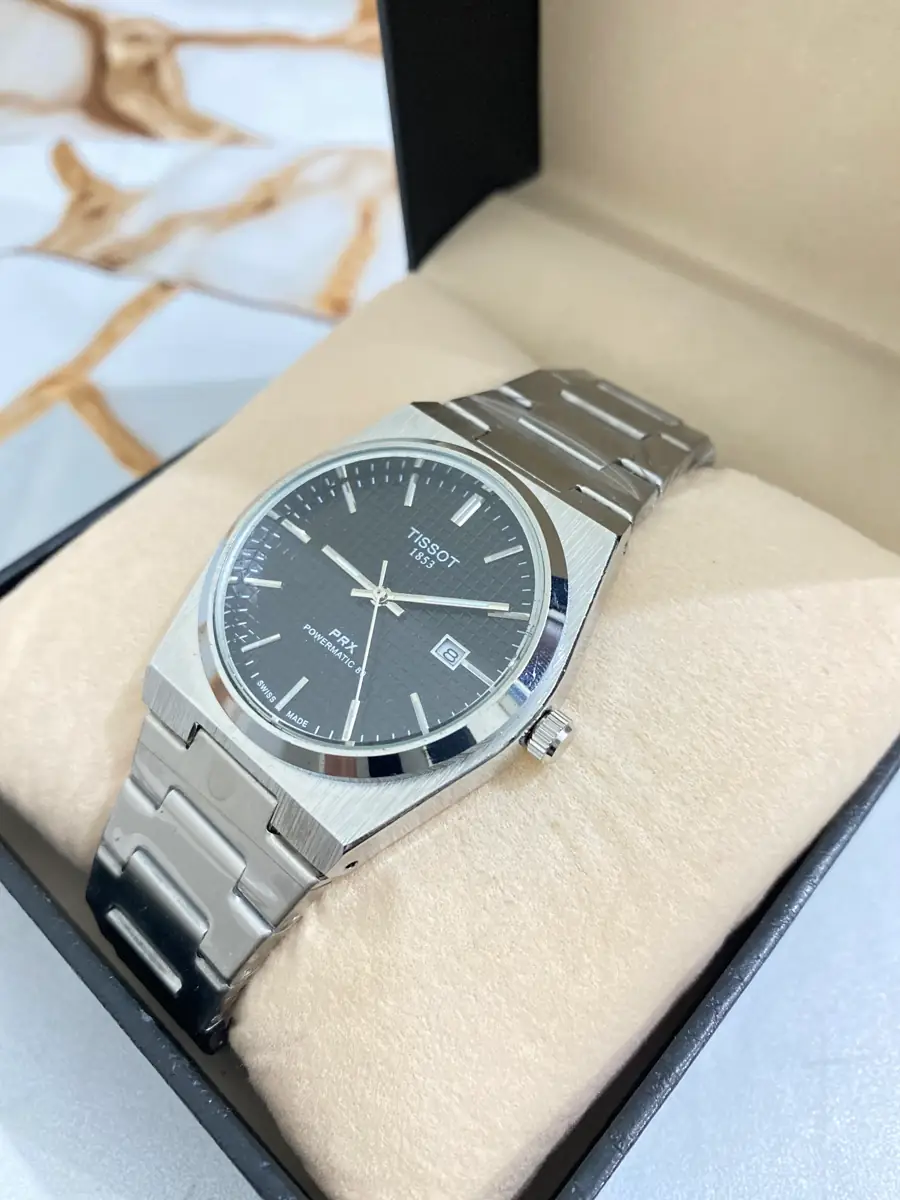 Tissot PRX Powermatic 80 men's watch with a black dial and stainless steel bracelet_2.webp